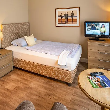 Huettmann 4*